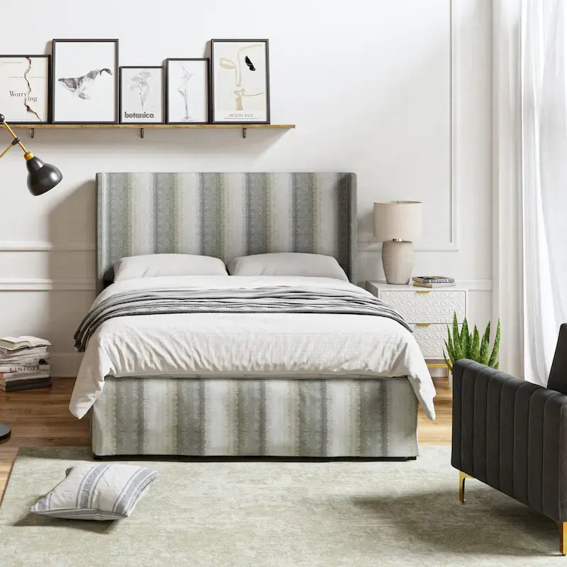 Lit en métal rembourré avec housse lavable traditionnelle Louise par HULALA HOME