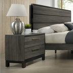 Ensemble de chambre à coucher Roundhill Furniture Ioana 187 avec finition gris antique, lit king-size, commode, miroir, table de chevet
