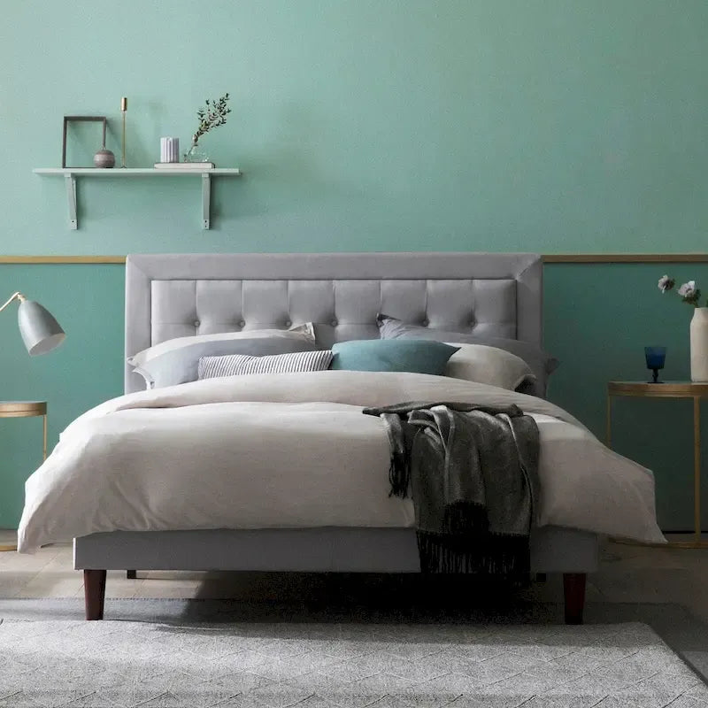 Lit plateforme capitonné haut de gamme Priage by Zinus gris sable avec boutons touffetés beiges