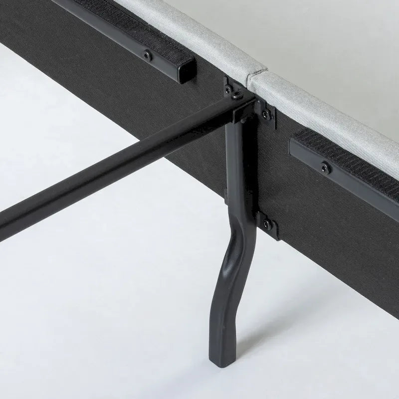 Lit plateforme capitonné haut de gamme Priage by Zinus gris sable avec boutons touffetés beiges