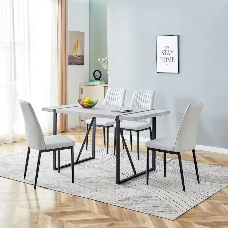 Ensemble de 5 chaises de salle à manger avec table rectangulaire