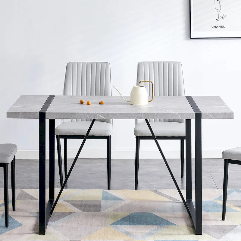 Ensemble de 5 chaises de salle à manger avec table rectangulaire