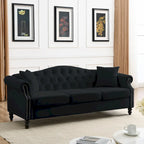 [Vidéo] Canapé Chesterfield 79 en velours noir pour salon, canapé 3 places touffeté avec accoudoirs roulés et têtes de clous pour le salon