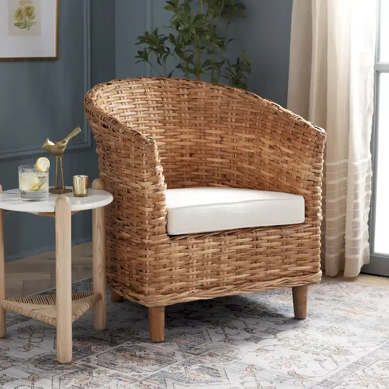 Fauteuil tonneau SAFAVIEH Charla en rotin avec coussin – 29,1 x 27,2 x 32,7 – 29 la. x 27 prof. x 33 h.