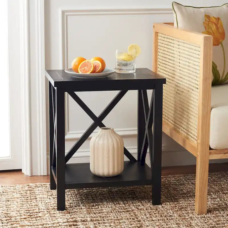 Table d'appoint à dossier croisé Safavieh Yasumi blanche – 18,1 x 13,4 x 21,5 po – 18 po L x 13 po P x 22 po H