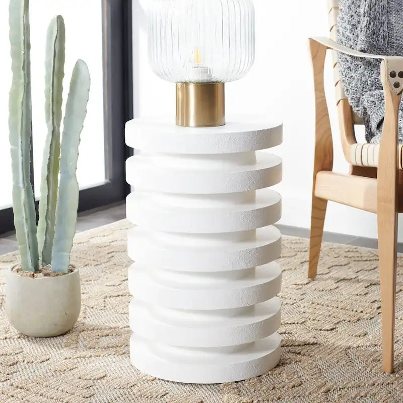Table d'appoint Harmanda SAFAVIEH - 12 L x 12 P x 19 H - 12Lx12Px19H