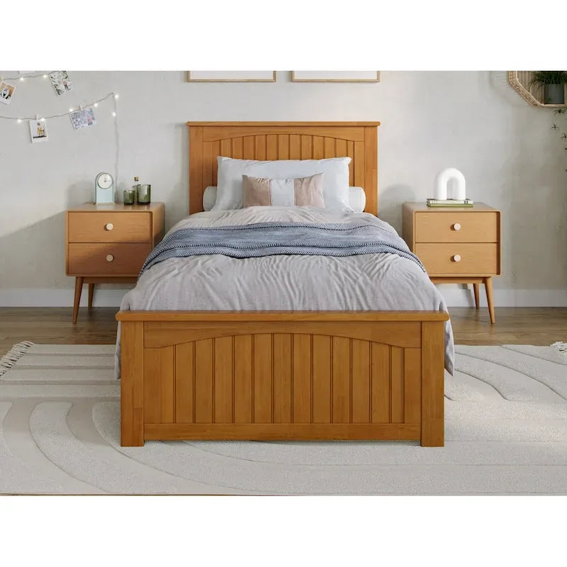 Lit plateforme profil bas Nantucket avec pied de lit assorti