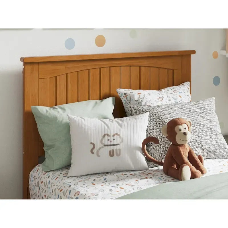 Lit plateforme profil bas Nantucket avec pied de lit assorti