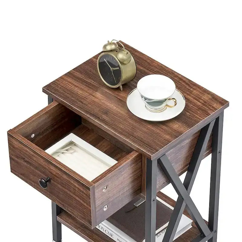 Ensemble de chambre à coucher 3 pièces Javlergo avec cadre de lit plateforme en métal et ensemble de 2 tables de nuit