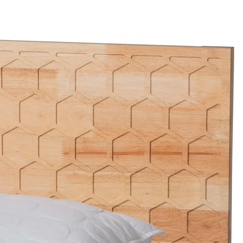 Lit plateforme sculpté en nid d'abeille naturel Hosea Japandi, grand lit