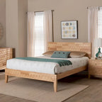 Lit plateforme sculpté en nid d'abeille naturel Hosea Japandi, grand lit