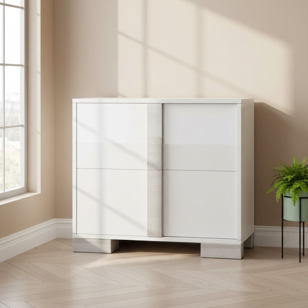 Elegant Mirrored Nightstand with Metal Handle, 2 Drawers