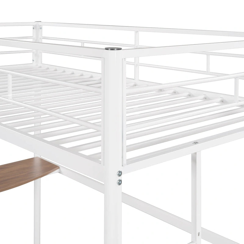Lit mezzanine en métal avec bureau, échelle et barrières de sécurité