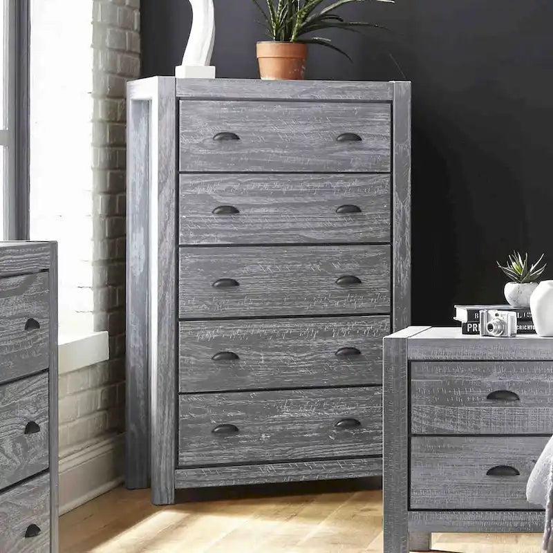 Commode 5 tiroirs en bois massif Montauk de Grain Wood Furniture