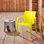 Chaise de salle à manger empilable avec accoudoirs Alissa, en résine, tout temps, lot de 2