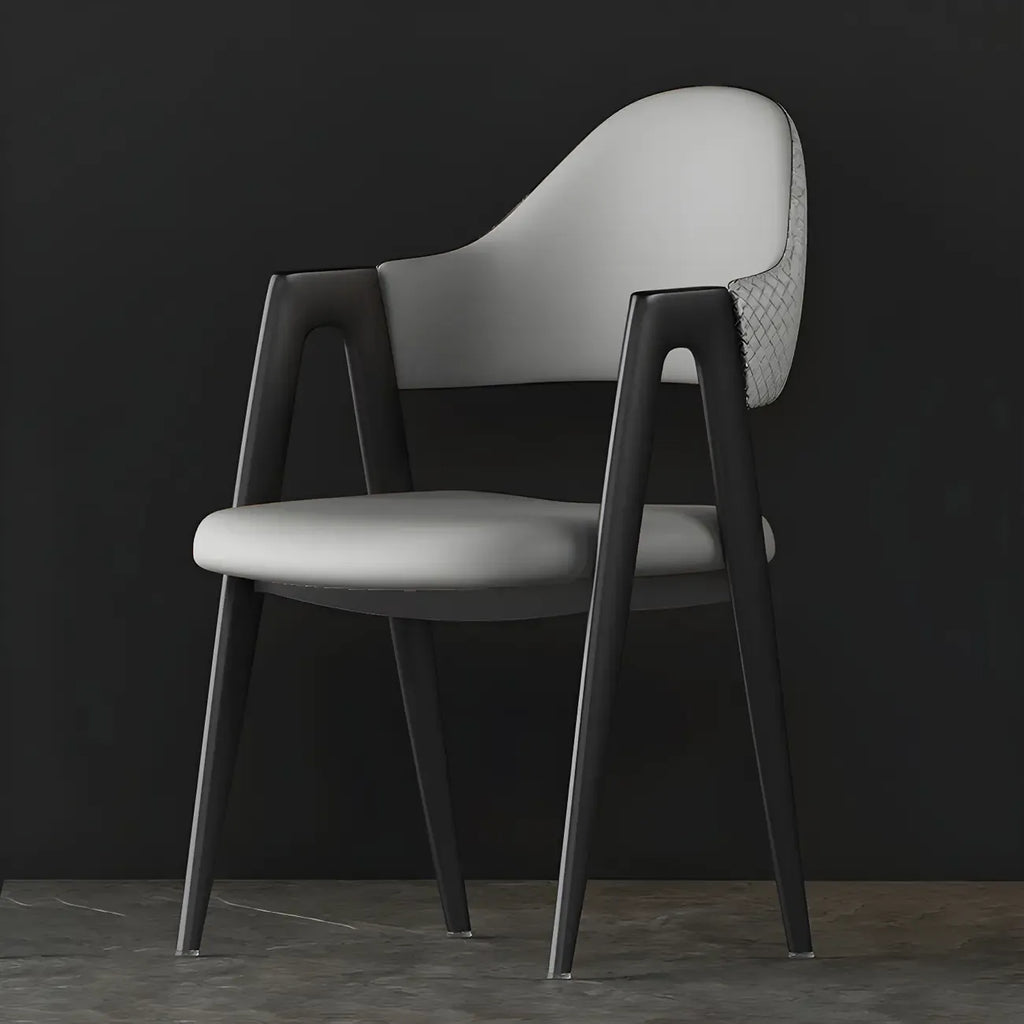 Chaise de salle à manger en cuir moderne avec dossier incurvé et ouvert