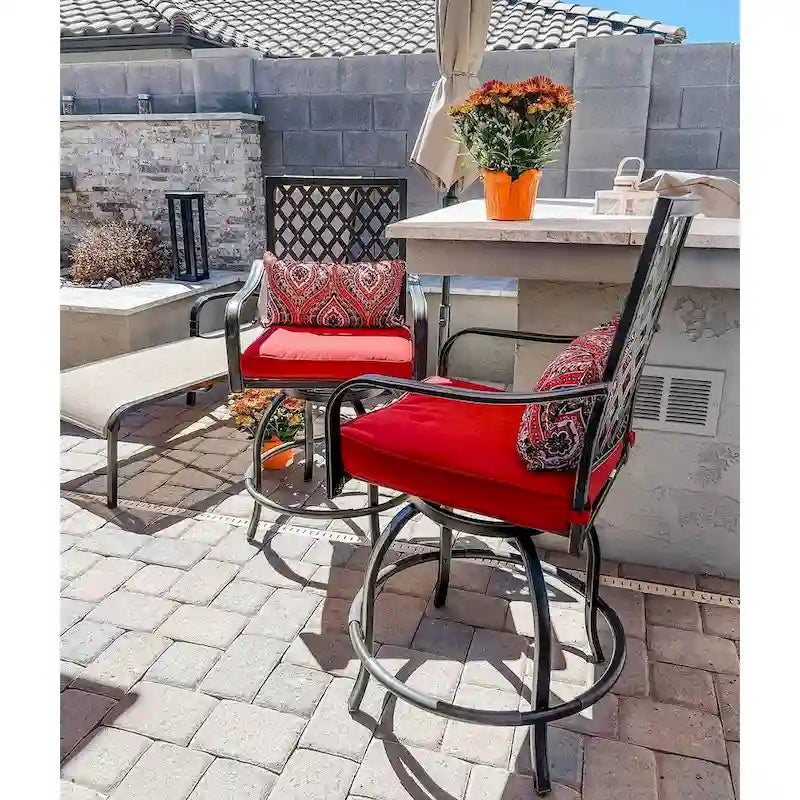 Lot de 4 tabourets de bar pivotants en métal avec coussins pour l'extérieur