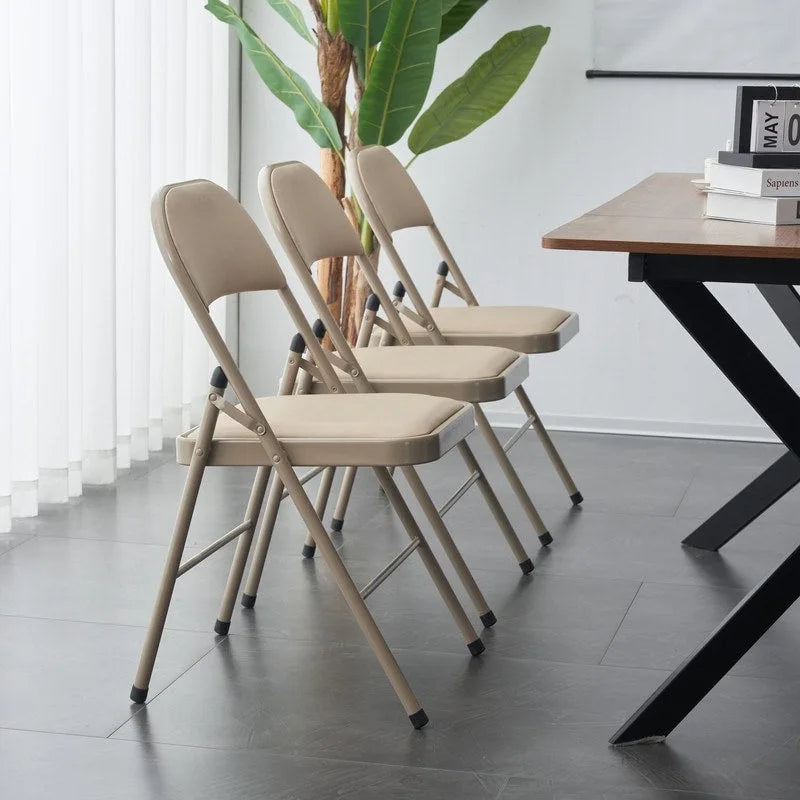 Chaises pliantes élégantes en fer et PVC pour conventions et expositions Blanches