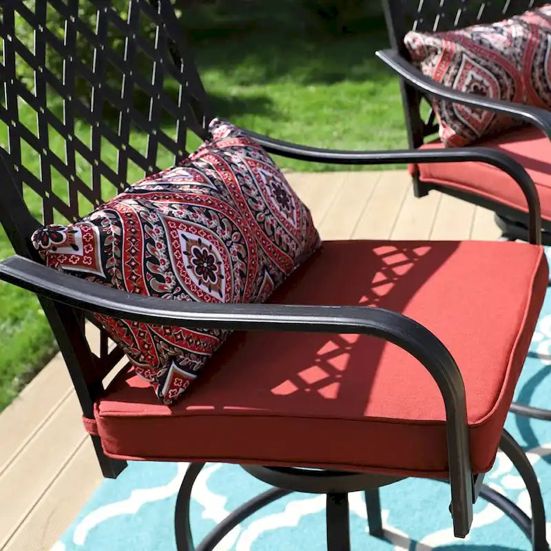 Lot de 4 tabourets de bar pivotants en métal avec coussins pour l'extérieur